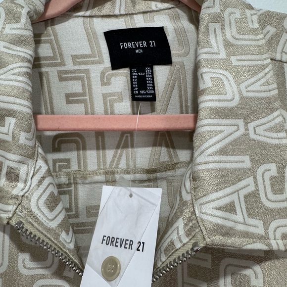 Forever 21 Beige Los Angeles Print Men's Jacket - Picture 10 of 10